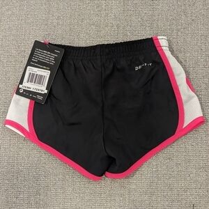 Nike Toddler Girls Dri-Fit Athletic Shorts 2T Black  NWT